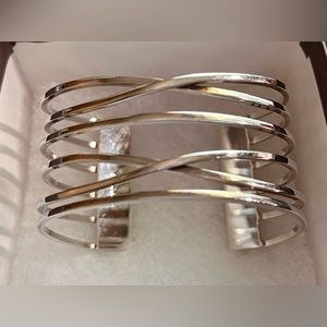 Silpada RETIRED Sterling Silver Cuff bracelet
